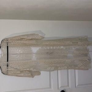 Lace kimonos 2for 1